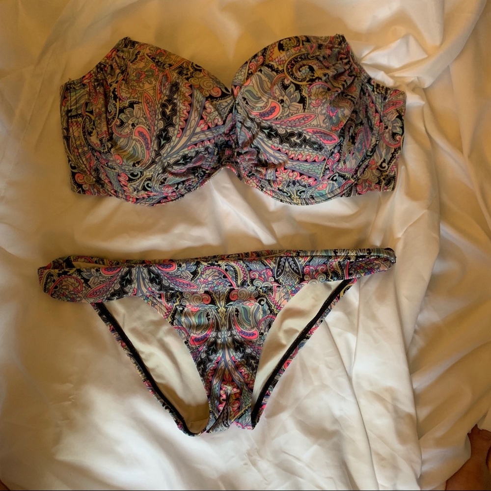 Victoria Secrets Swim Wear Set